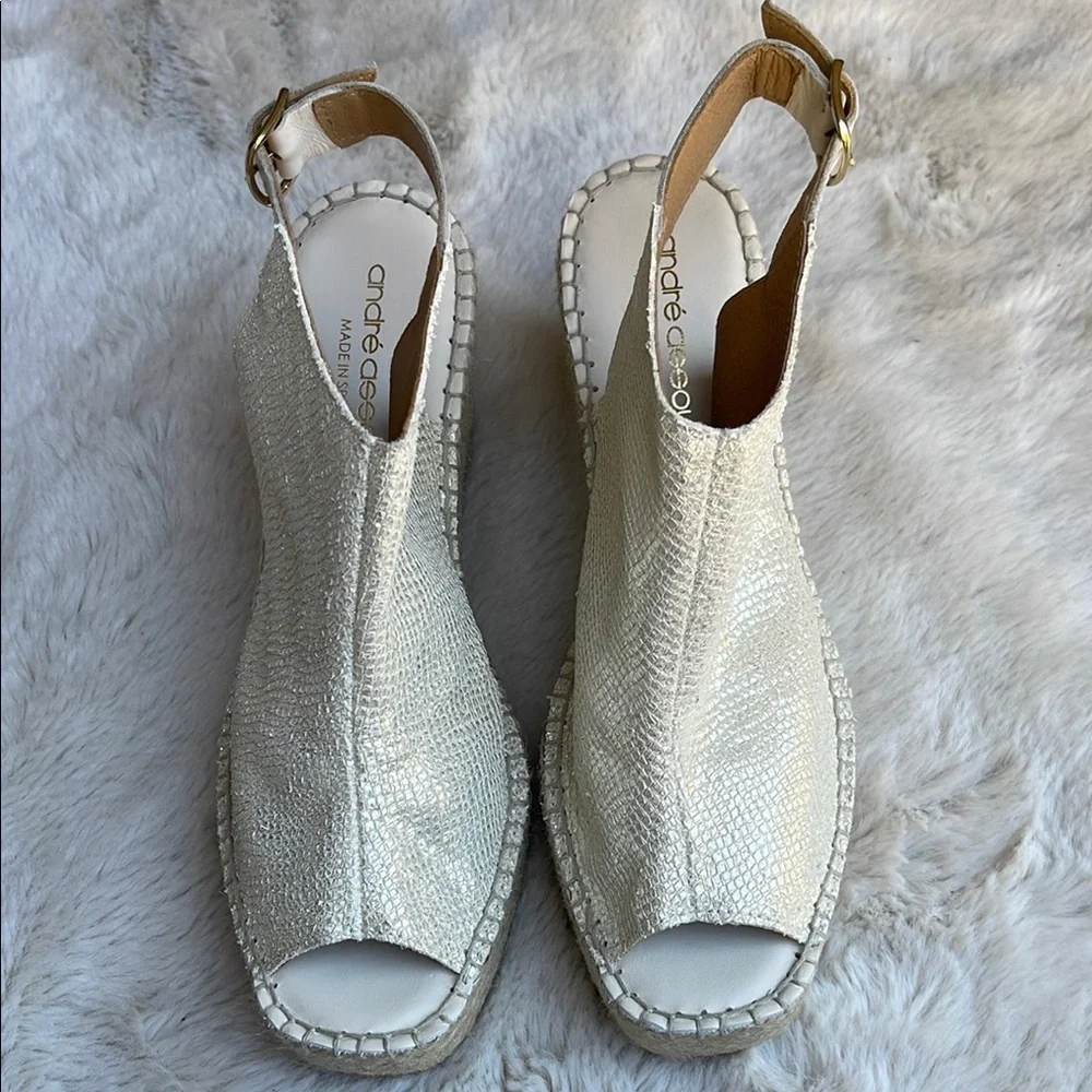 Andre Assous Women's silver wedge leather Sandals